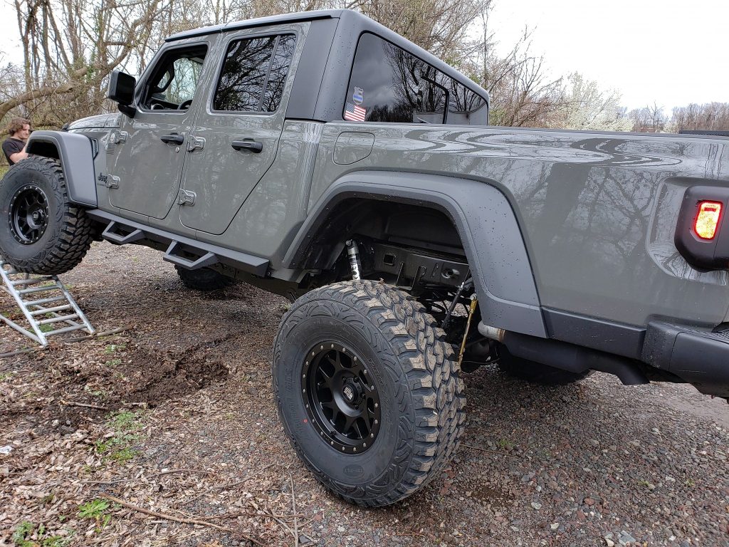 Jeep Gladiator 1.5″ OVERLAND+ Lift Kit (2020+, JT) - view 5