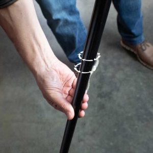 nomadic 270 180 and 270lt awning pole with ball feet and metal peg mount 6899 13826.1706665035.jpg